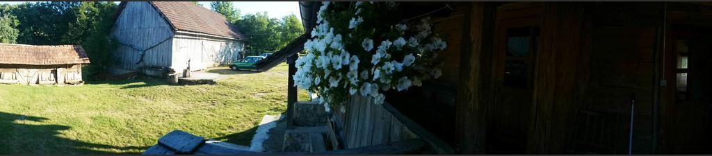 Rustic Home Mia دوغا غيسا الغرفة الصورة
